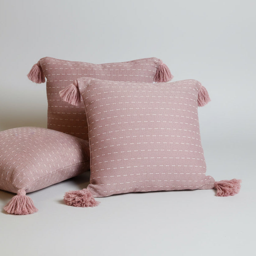 Handwoven pillow cover with inserts